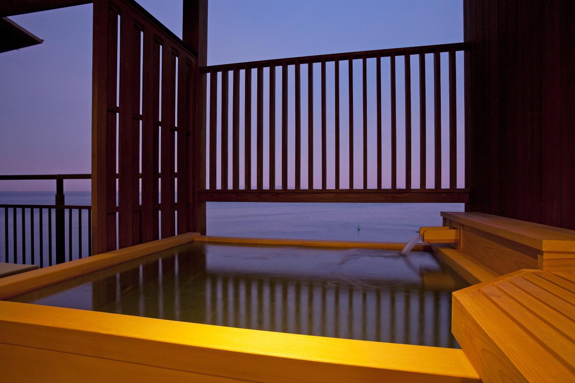 Hotel New Awaji Sumoto Exterior photo