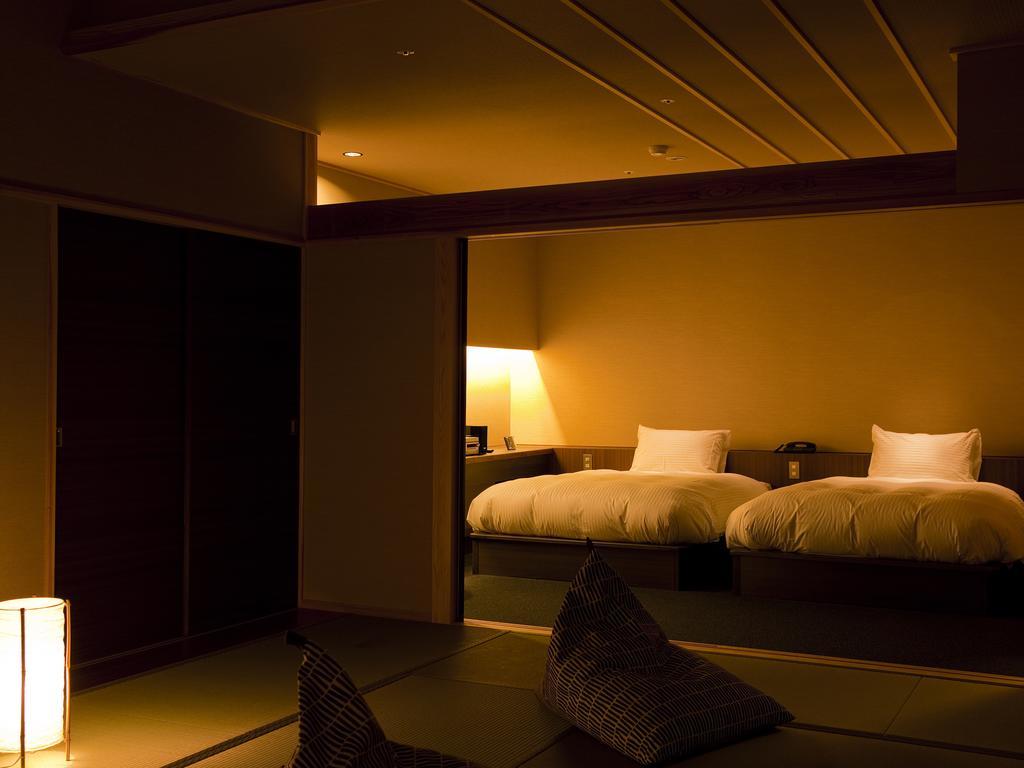 Hotel New Awaji Sumoto Exterior photo